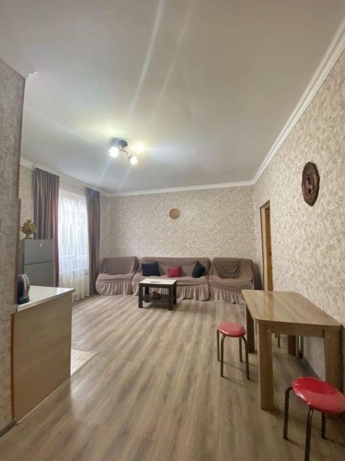 Achela'S Guesthouse Borjomi Ngoại thất bức ảnh